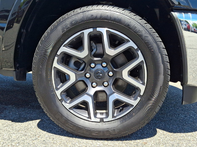 Certified 2026 RAM 1500 Laramie AWD/4WD image 8