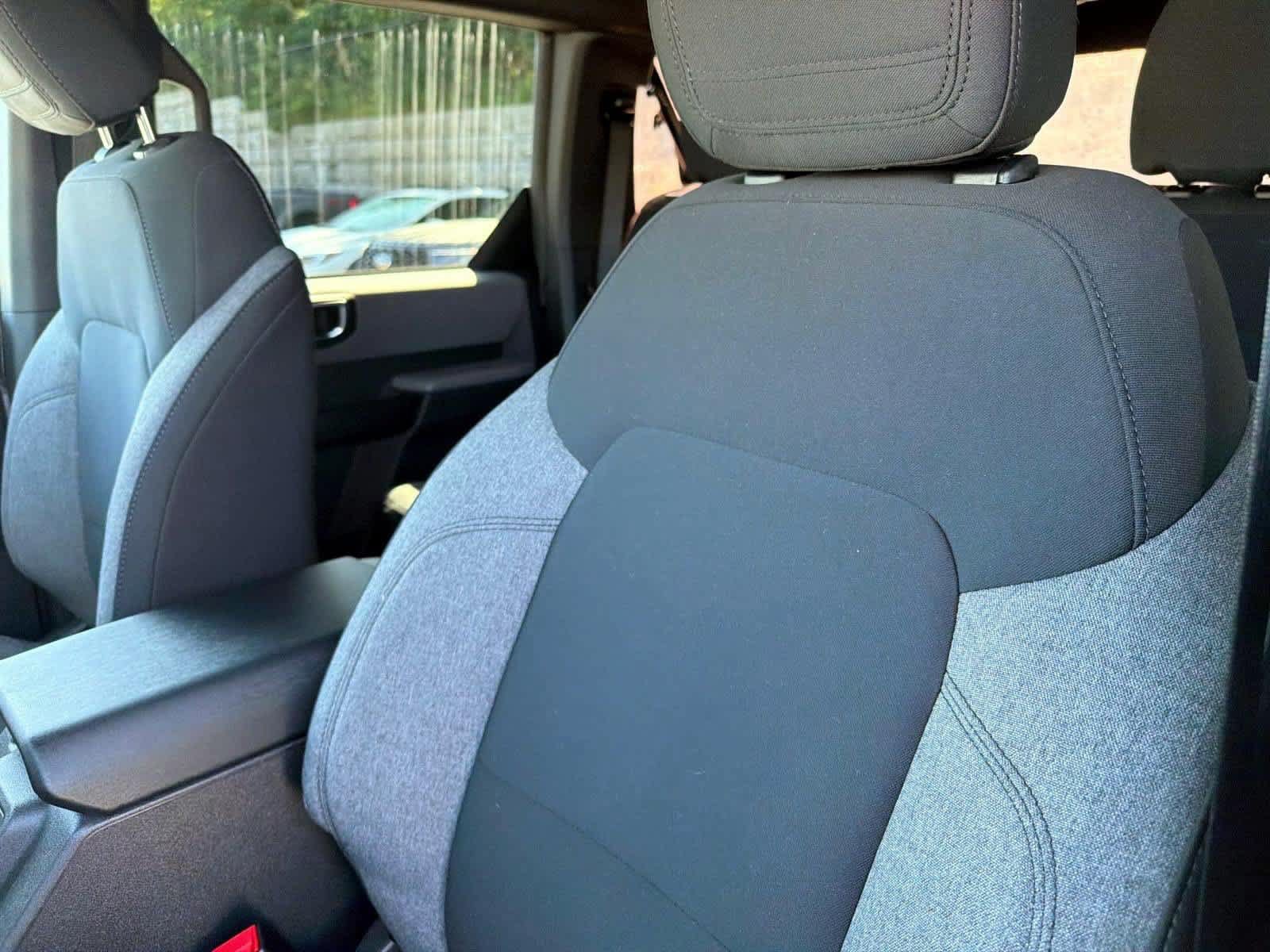 Used 2023 Ford Bronco Big Bend AWD/4WD image 13