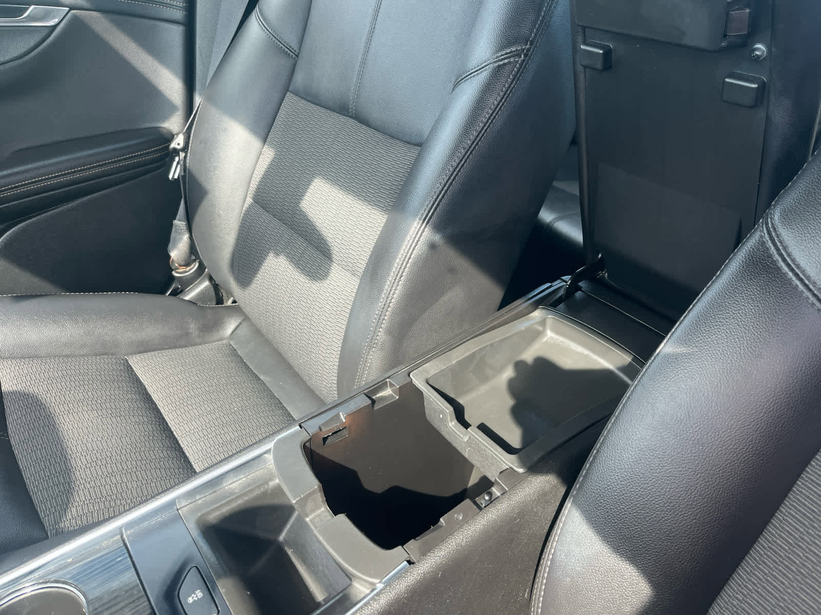 Used 2019 Chevrolet Impala LT FWD image 27