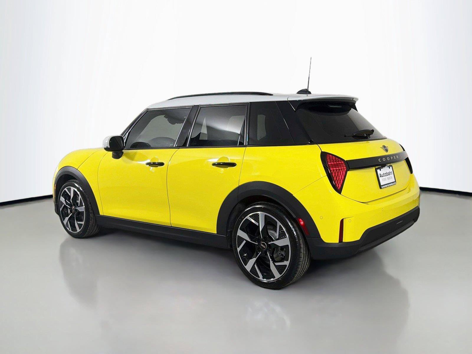 New 2026 MINI Cooper S FWD image 7