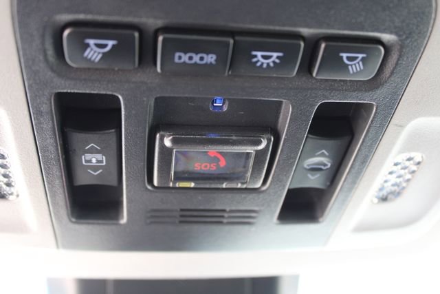 Used 2024 Toyota Camry XSE w/ Navigation Package image 30
