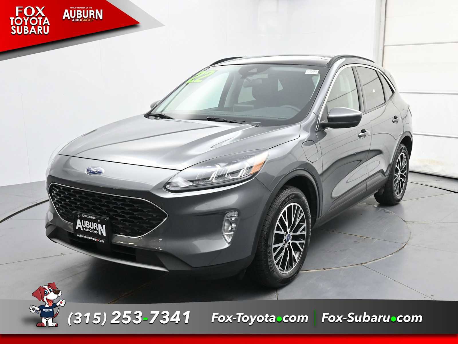 Used 2022 Ford Escape SEL w/ Technology Package image 2