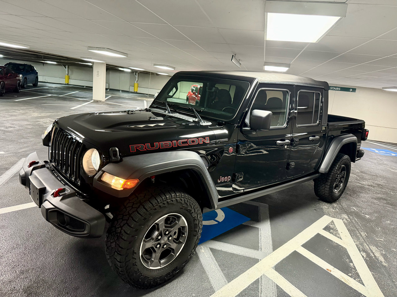 Used 2022 Jeep Gladiator Rubicon w/ Cold Weather Group image 3