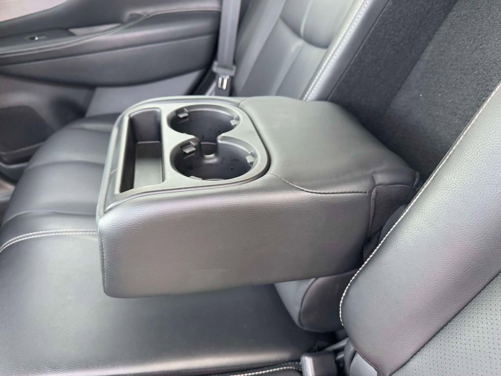 Used 2024 Nissan Murano SL AWD/4WD image 10