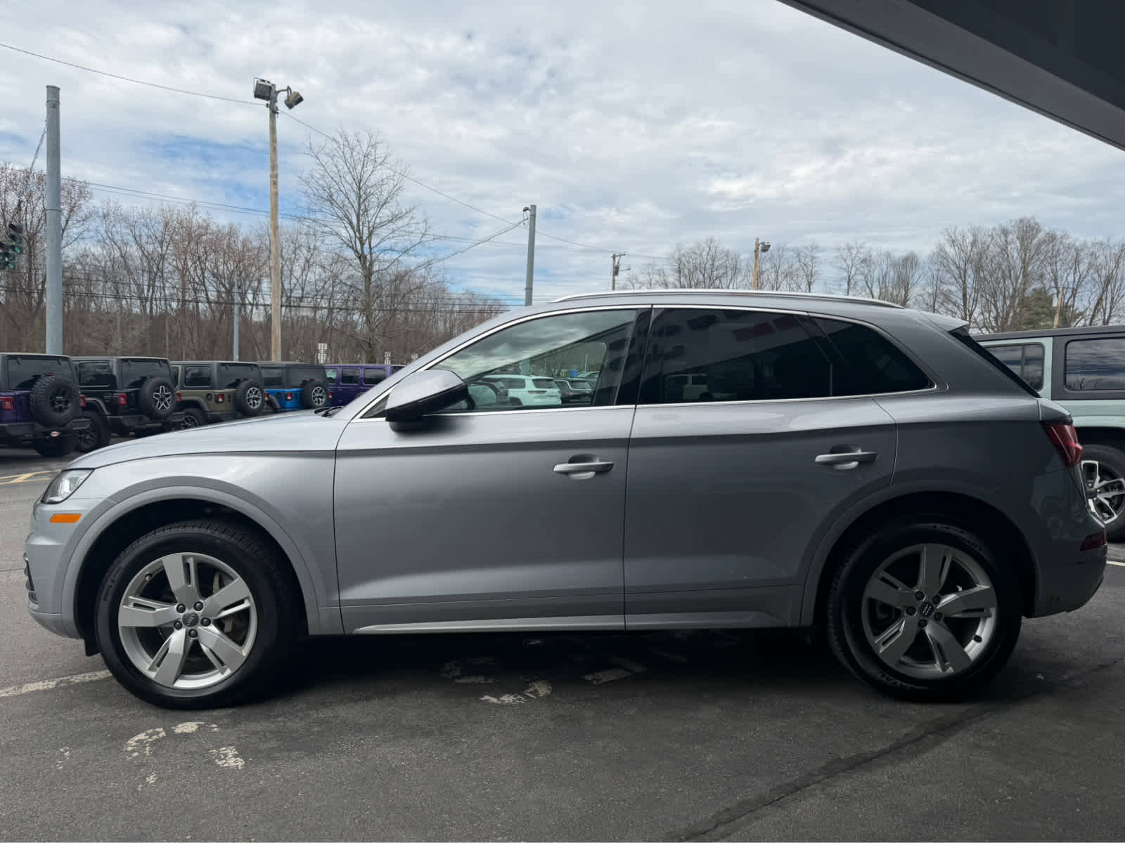 Used 2018 Audi Q5 2.0T Premium Plus w/ Premium Plus Package image 4