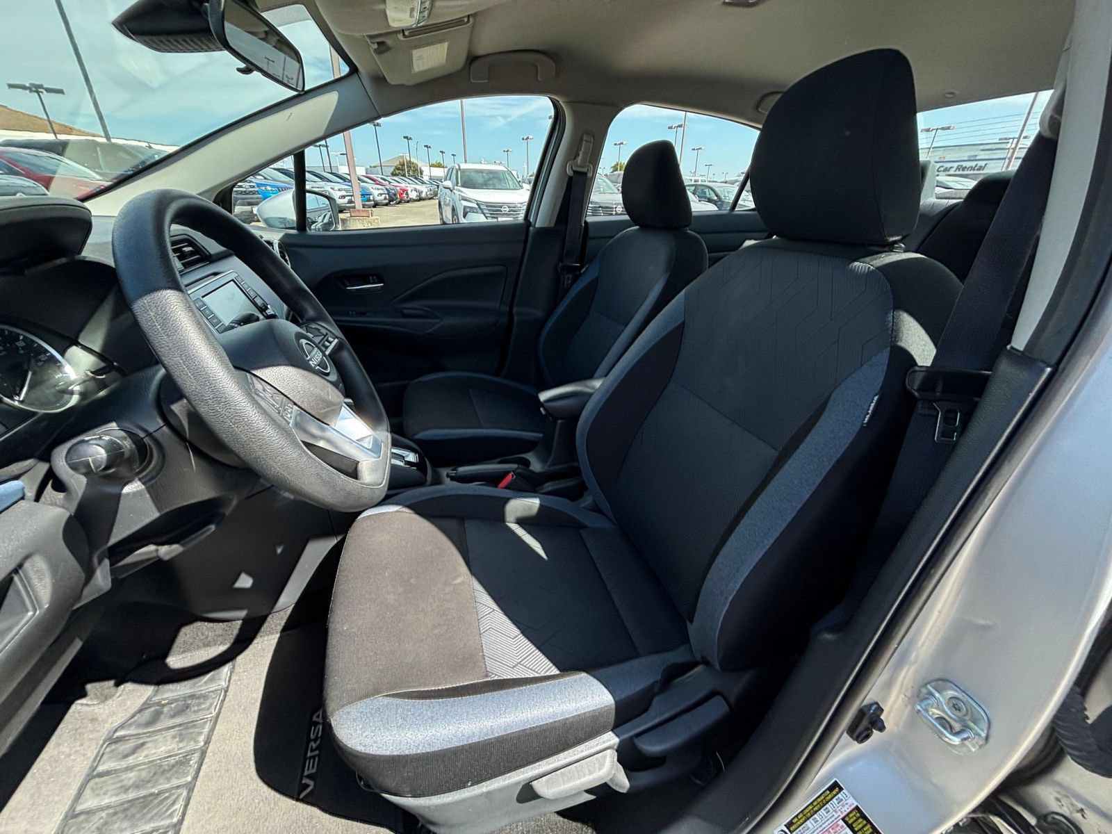 Used 2025 Nissan Versa SV FWD image 26