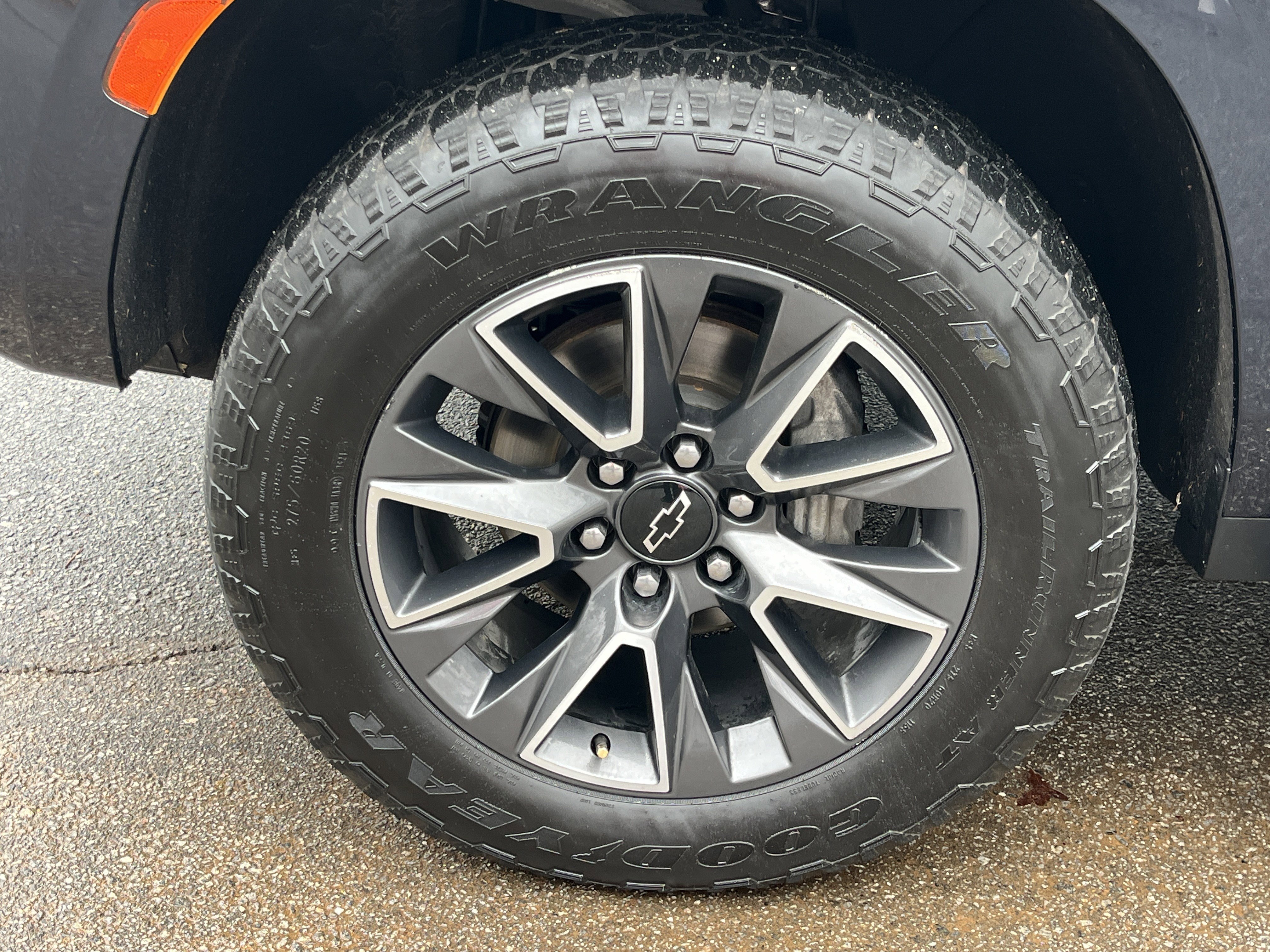 Used 2021 Chevrolet Tahoe Z71 w/ Z71 Off-Road Package image 33