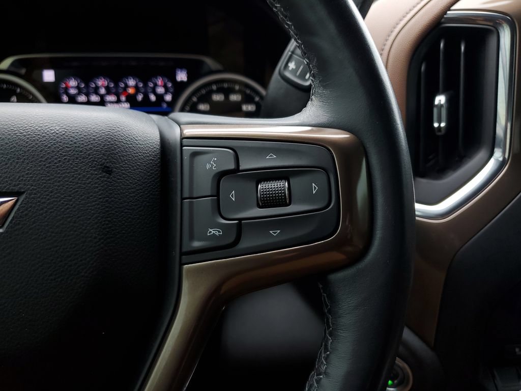 Used 2022 Chevrolet Silverado 1500 High Country AWD/4WD image 23