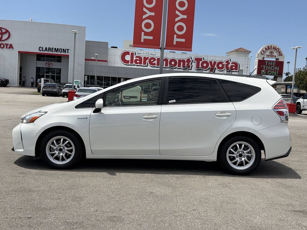 Certified 2017 Toyota Prius V FWD image 45