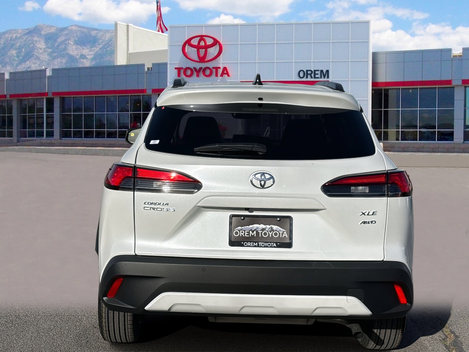 New 2026 Toyota Corolla Cross XLE w/ Convenience Package image 4