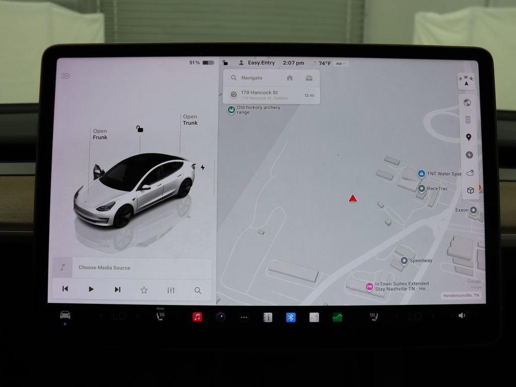 Used 2023 Tesla Model 3 Standard Range image 24