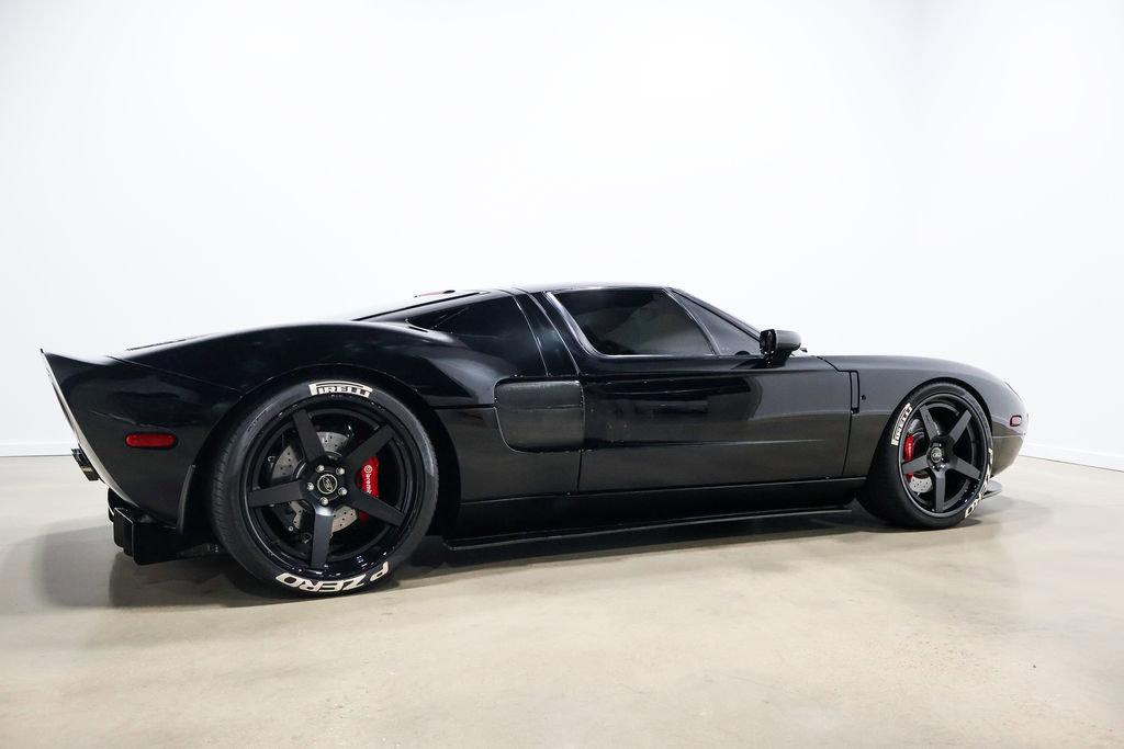 Used 2006 Ford GT RWD image 78
