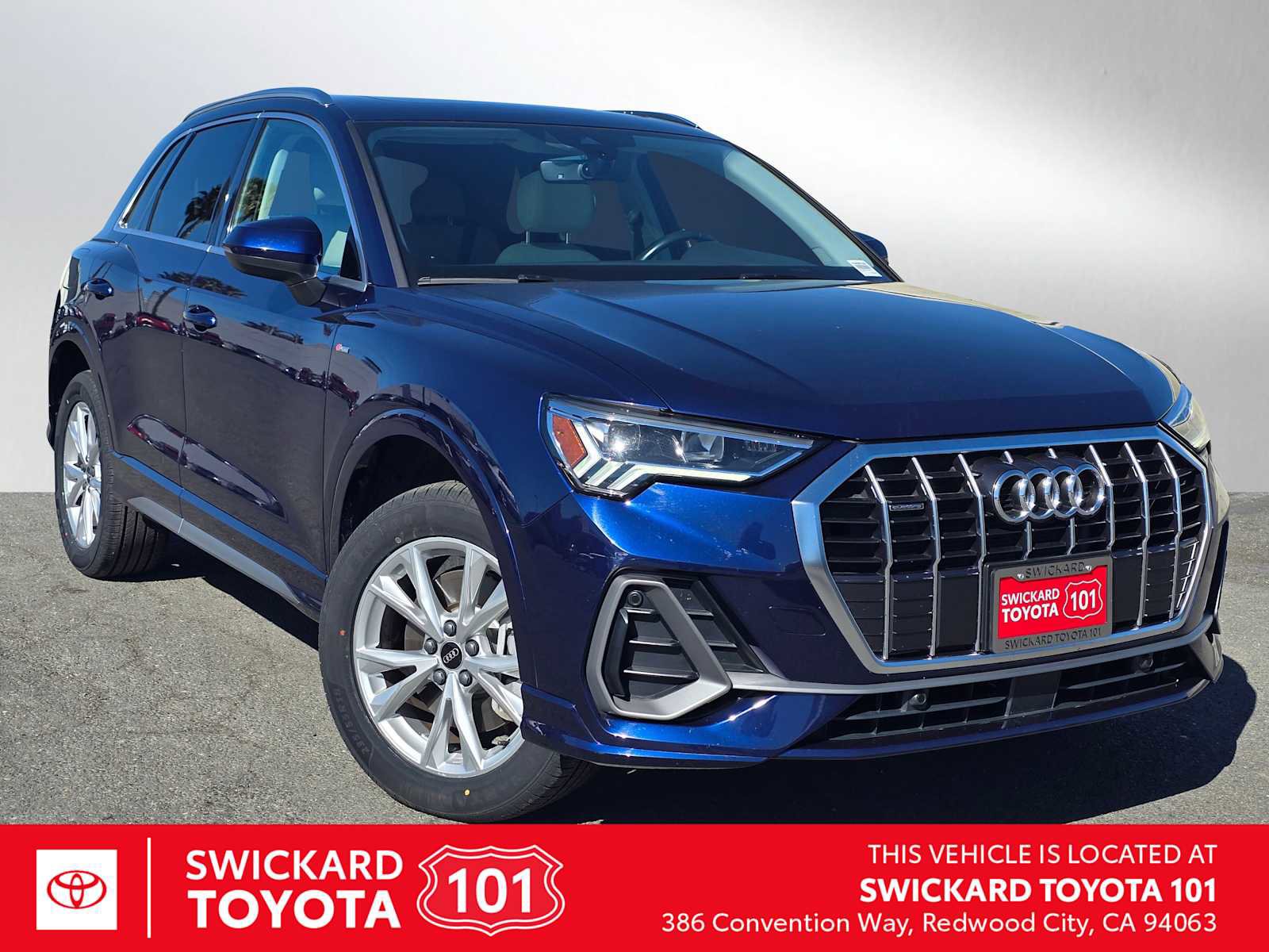 Used 2024 Audi Q3 2.0T Premium