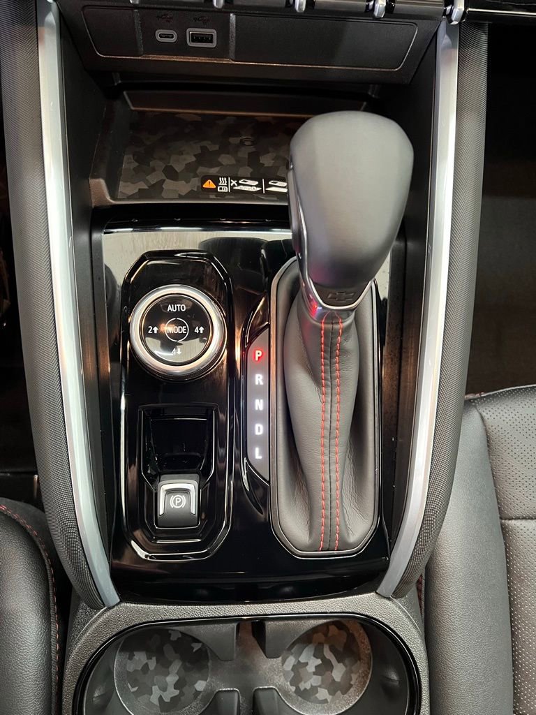 New 2026 Chevrolet Colorado Z71 w/ Technology Package image 12
