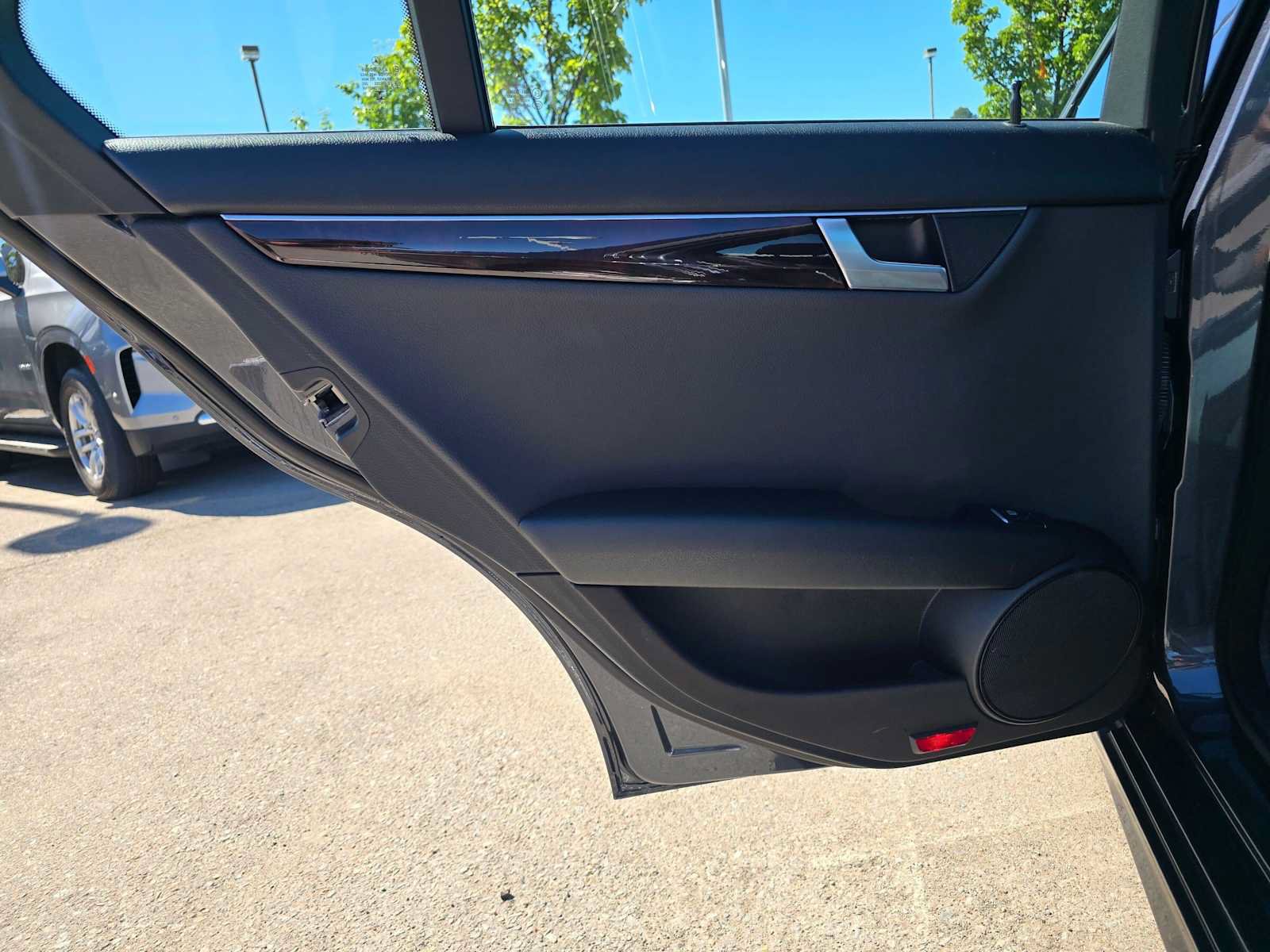 Used 2014 Mercedes-Benz C 250 Sedan image 15