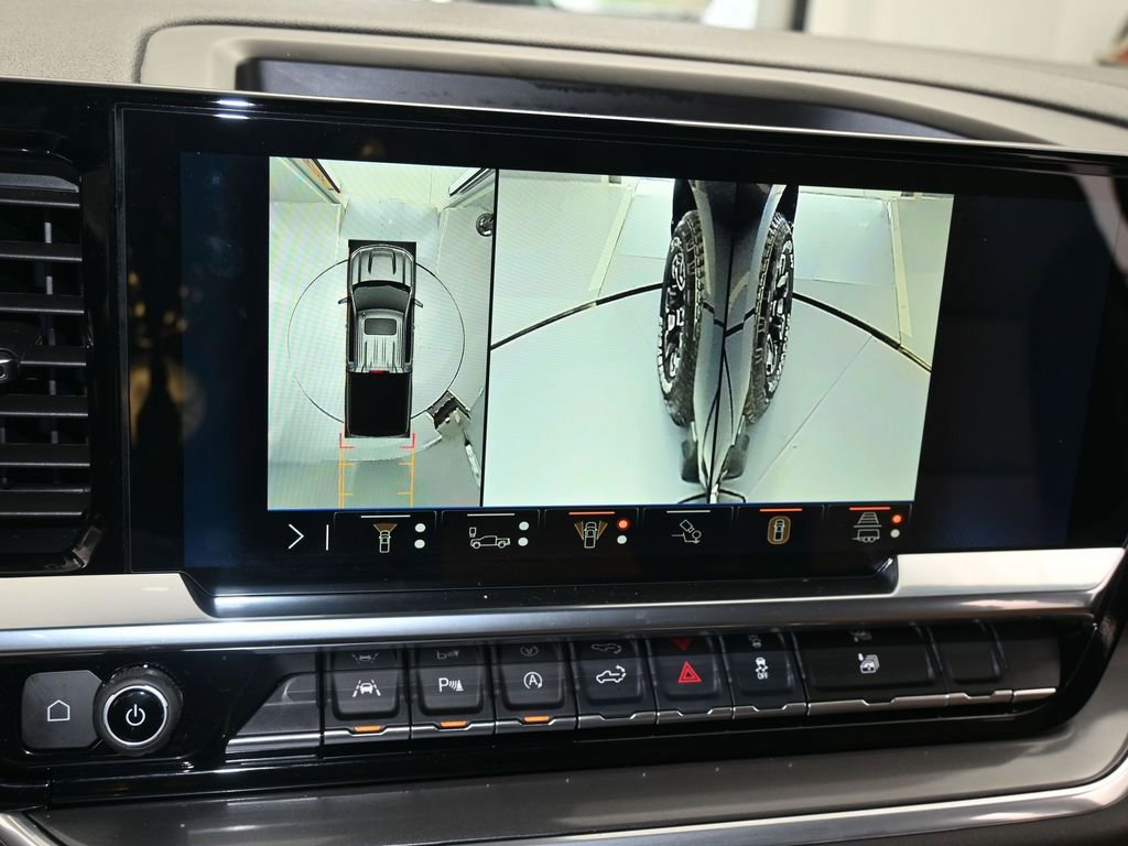 Used 2025 Chevrolet Silverado 1500 High Country image 23