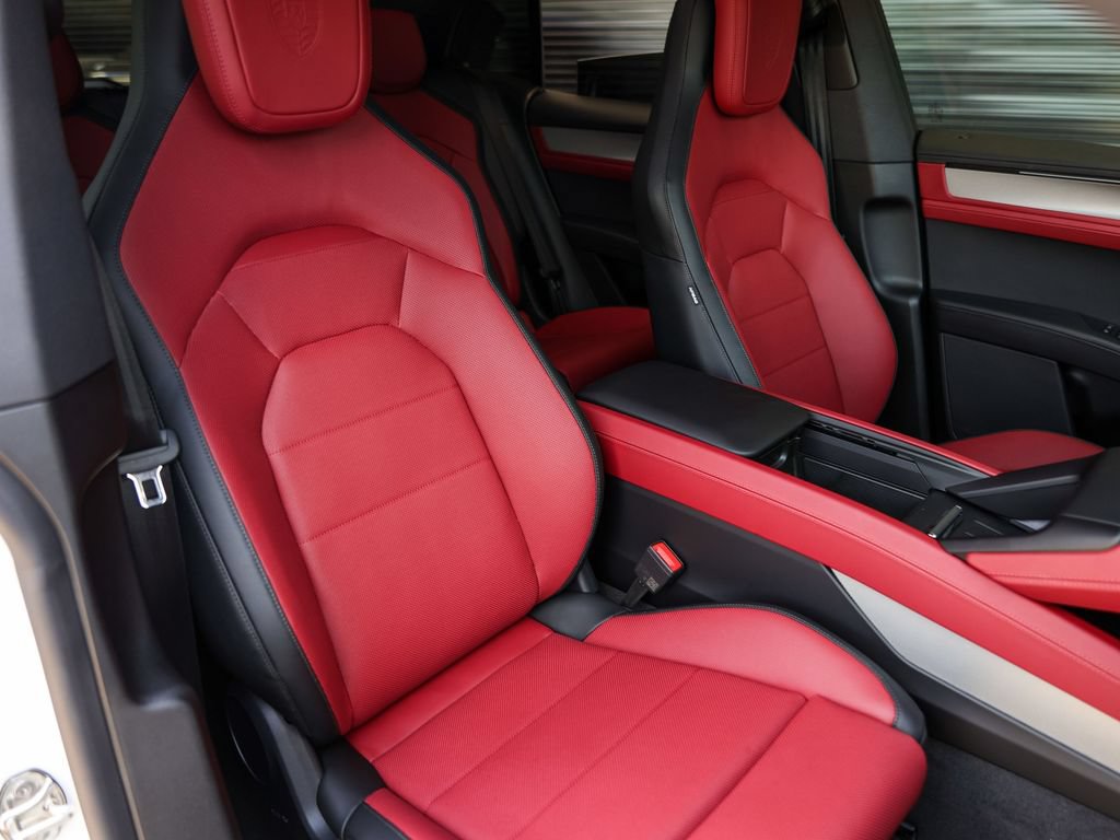 New 2026 Porsche Cayenne Electric AWD/4WD image 37