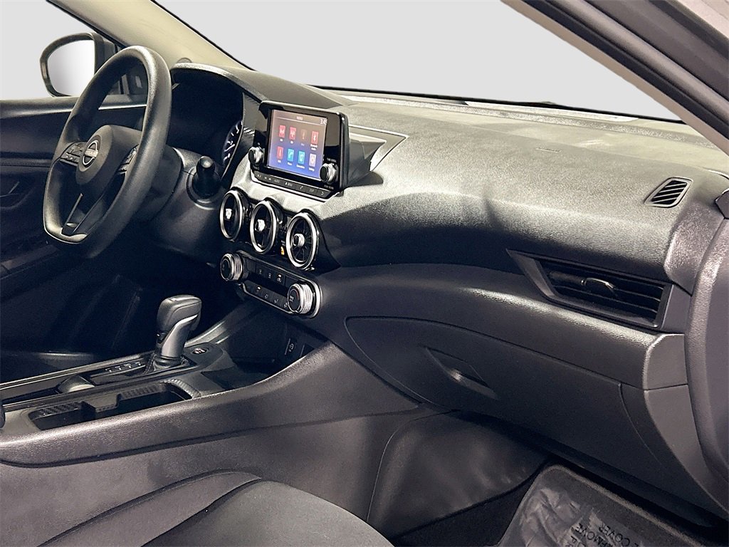 Used 2024 Nissan Sentra S image 24