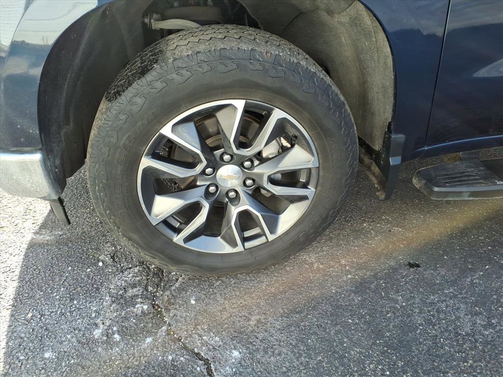 Certified 2023 Chevrolet Silverado 1500 LT image 9