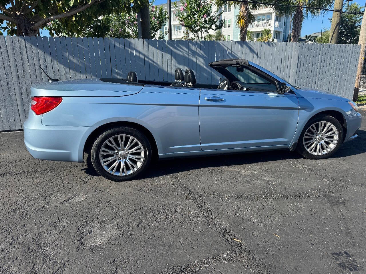 Used 2012 Chrysler 200 Limited image 13