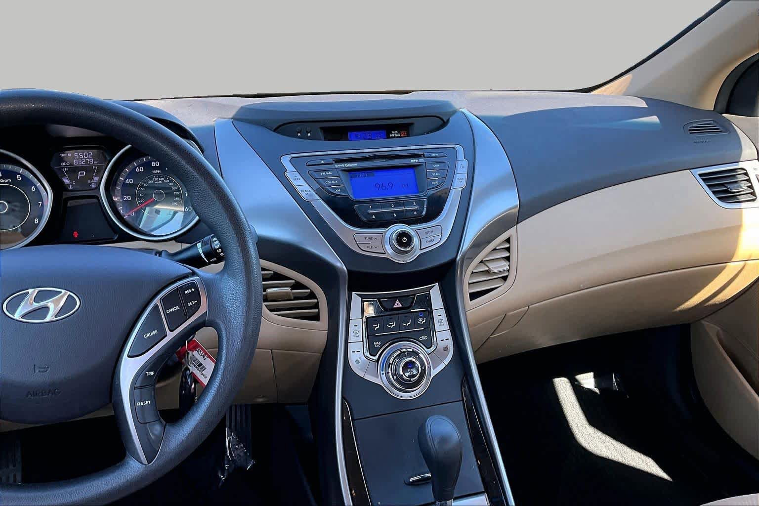 Used 2013 Hyundai Elantra GLS w/ Preferred Pkg FWD image 6