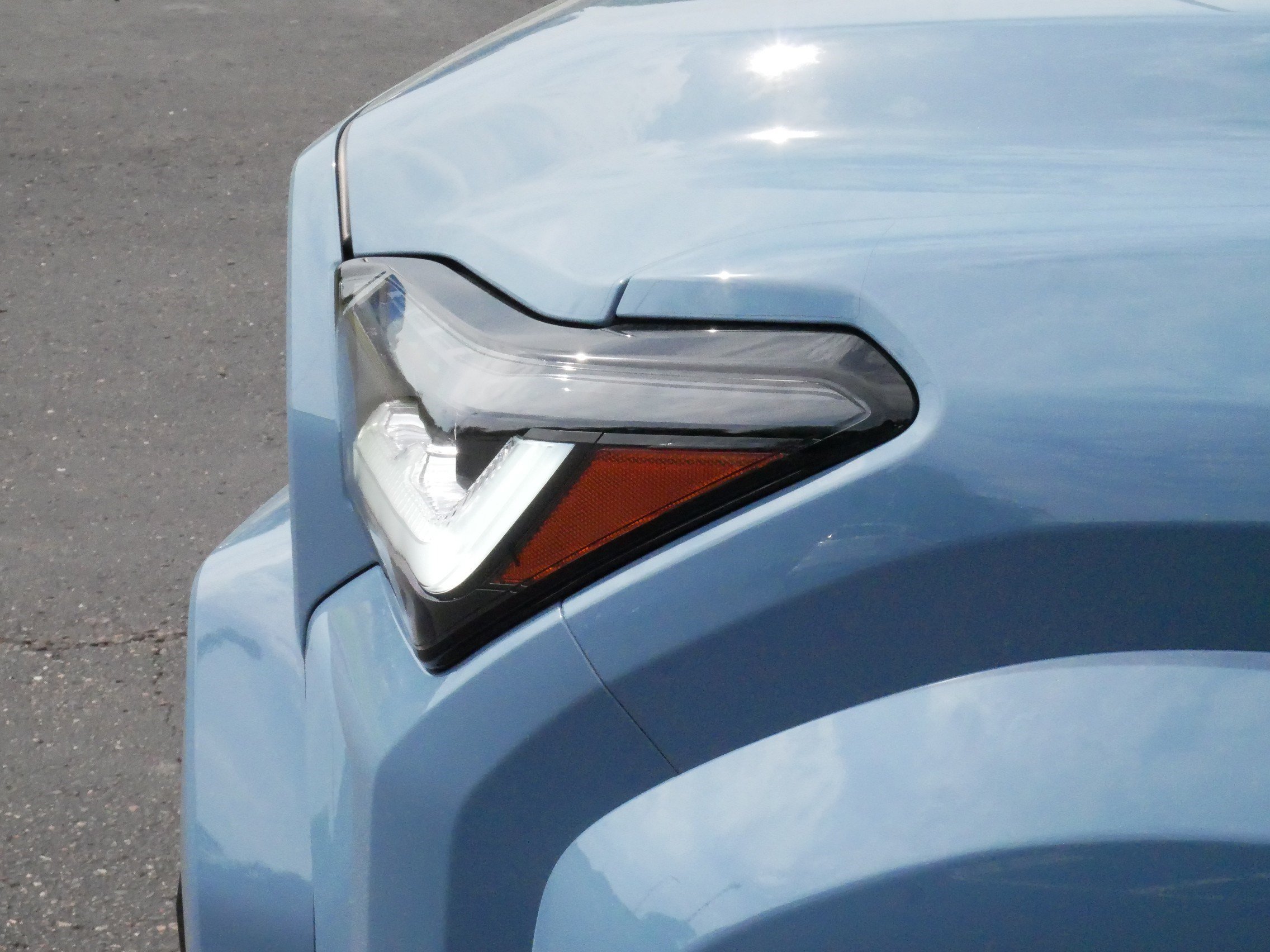 Certified 2025 Toyota 4Runner Limited AWD/4WD image 16