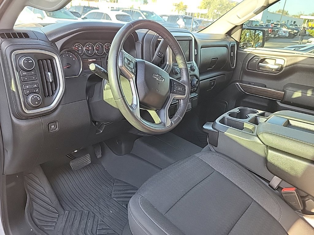 Used 2022 Chevrolet Silverado 1500 RST AWD/4WD image 7