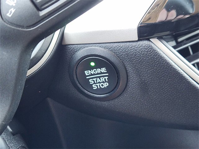 Used 2022 Ford Escape SEL image 24
