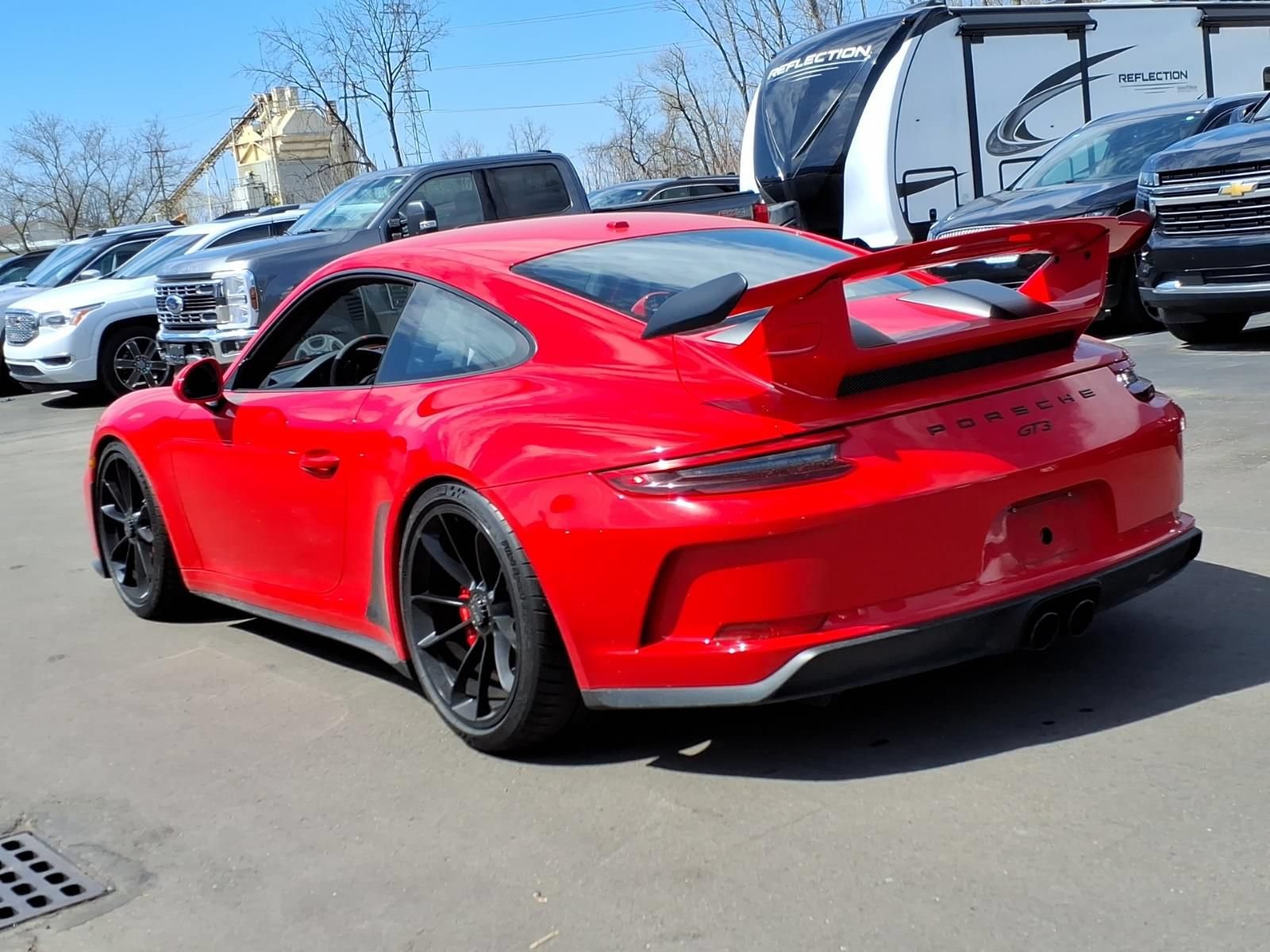 Used 2018 Porsche 911 GT3 RWD image 3