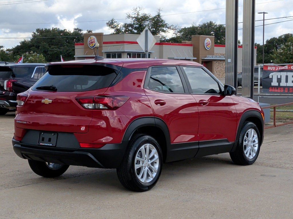 New 2026 Chevrolet TrailBlazer LS FWD image 8