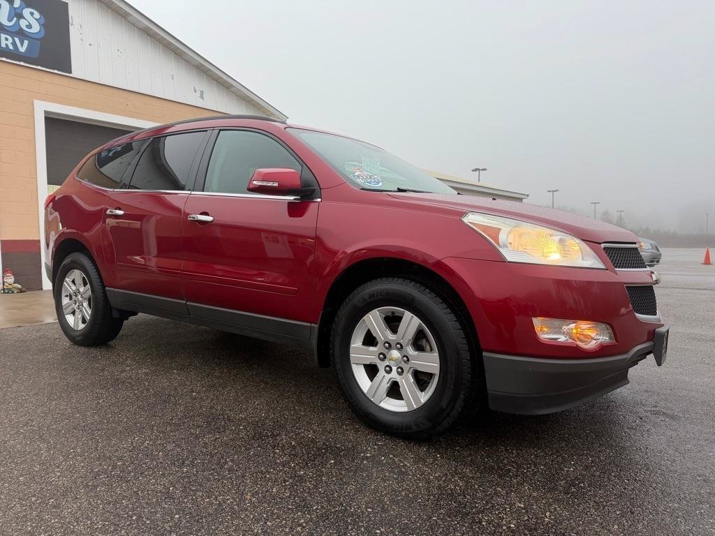 Used 2012 Chevrolet Traverse LT FWD image 3