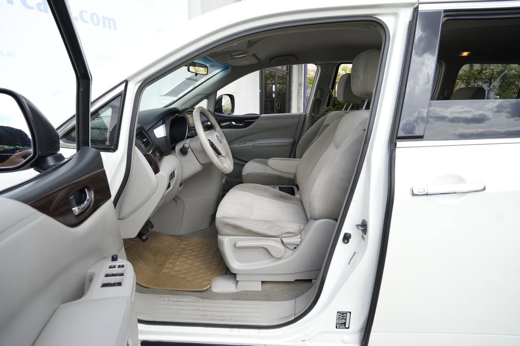 Used 2016 Nissan Quest SV FWD image 18