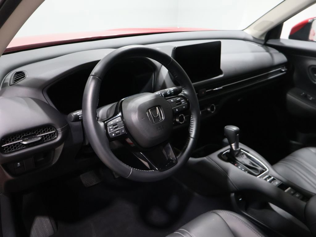 Used 2025 Honda HR-V EX-L image 15