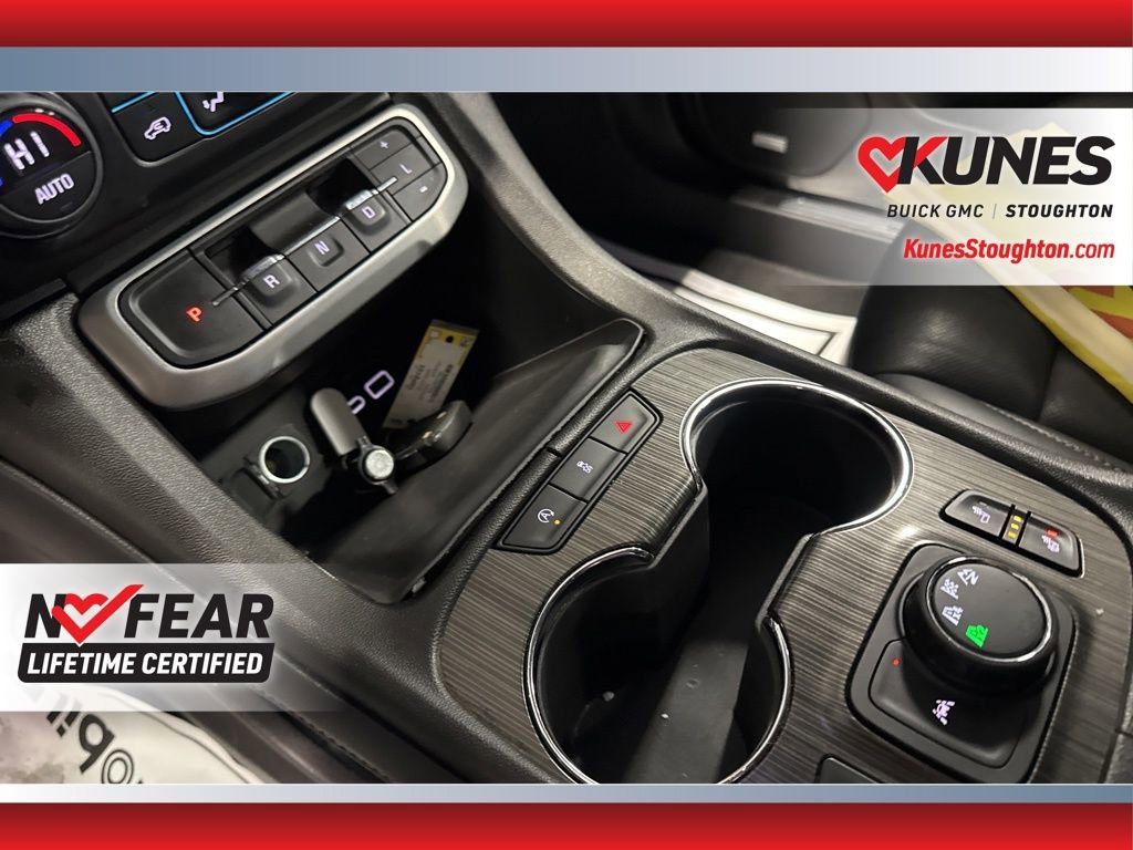 Used 2023 GMC Acadia SLT image 31