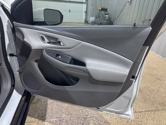 Used 2019 Chevrolet Volt LT w/ Power Convenience Package image 27