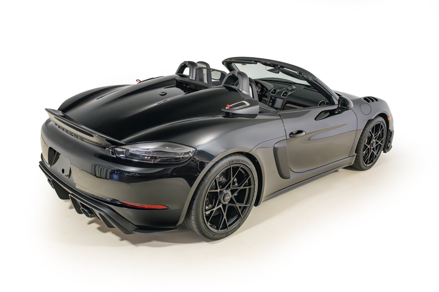 Used 2024 Porsche 718 Boxster Spyder RS w/ Light Design Package RWD image 7