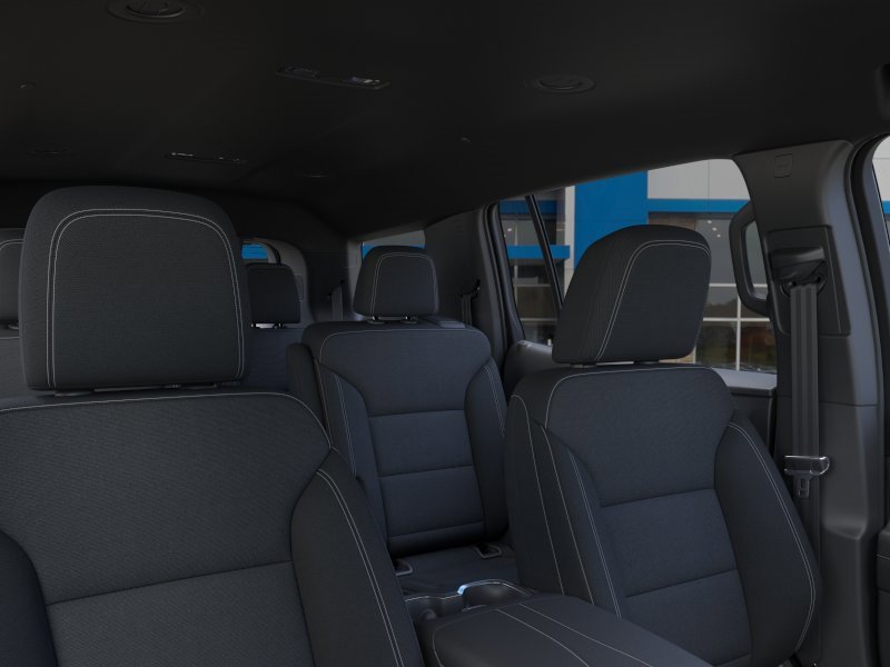 New 2025 Chevrolet Traverse LT w/ Driver Confidence Package image 24