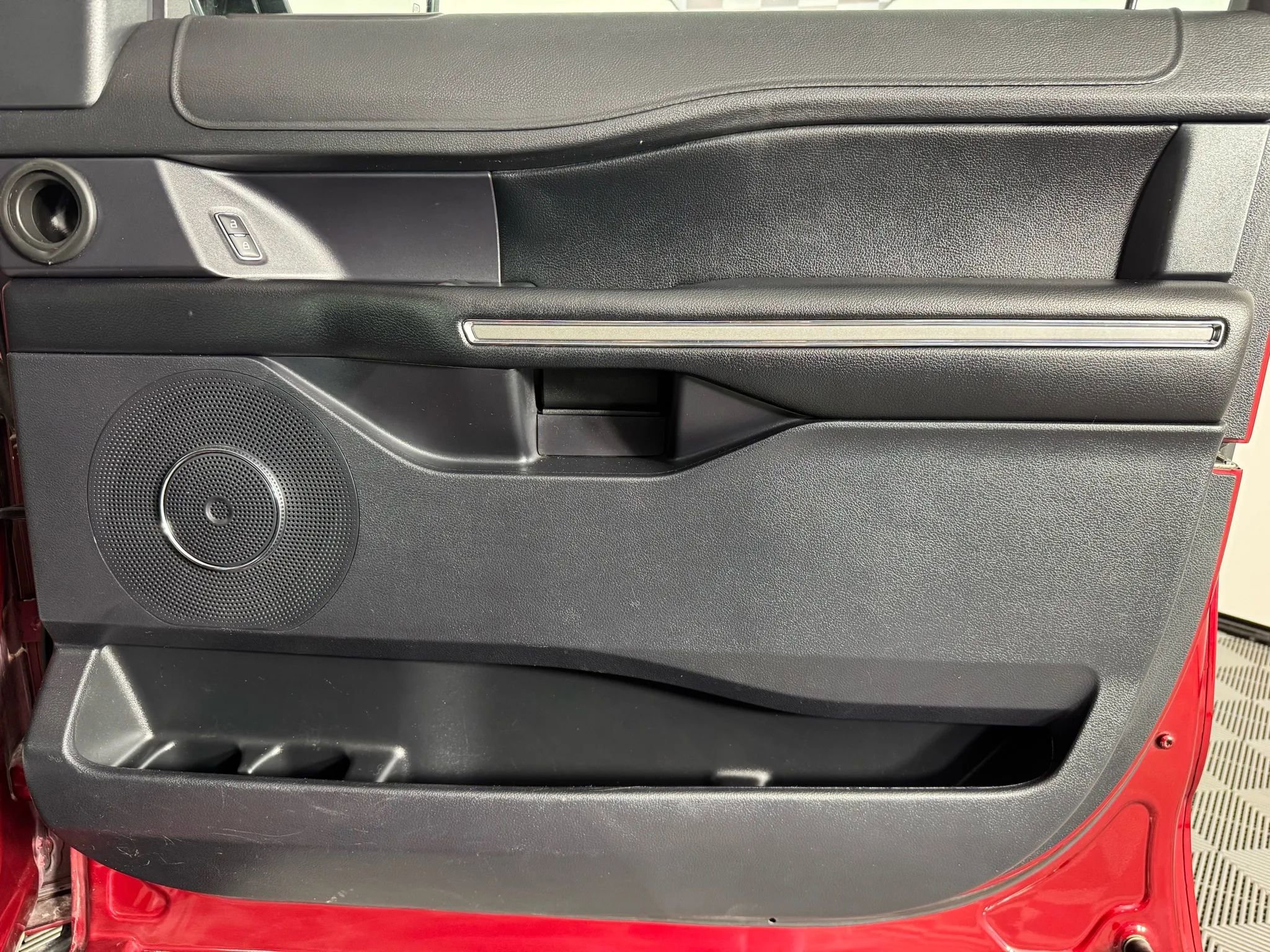 Used 2019 Ford Expedition XLT w/ Equipment Group 201A image 44