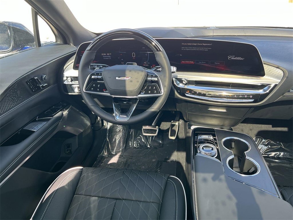 New 2026 Cadillac Lyriq V image 11