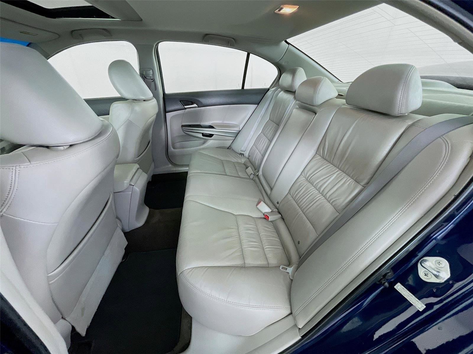 Used 2009 Honda Accord EX-L image 26