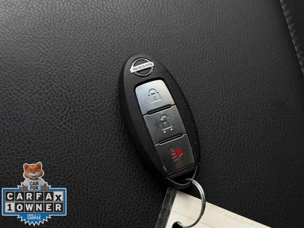 Used 2020 Nissan Pathfinder S AWD/4WD image 27