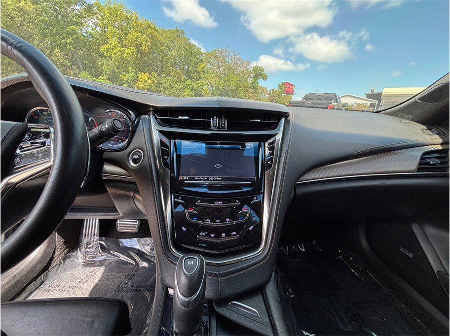 Used 2016 Cadillac CTS V w/ Luxury Package image 11