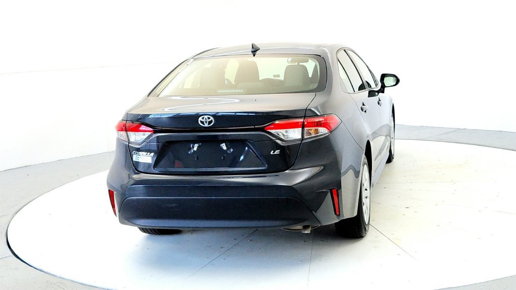 Used 2024 Toyota Corolla LE FWD image 5