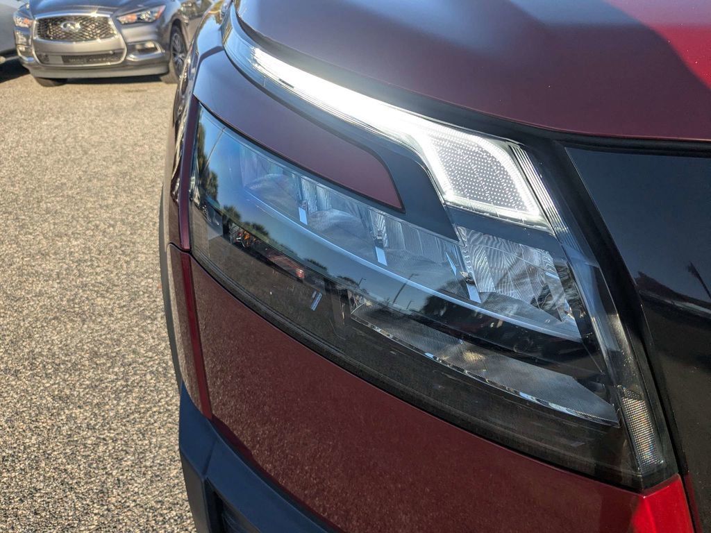 Used 2024 Nissan Pathfinder Rock Creek AWD/4WD image 10