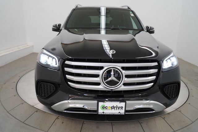 Used 2025 Mercedes-Benz GLS 450 4MATIC image 2