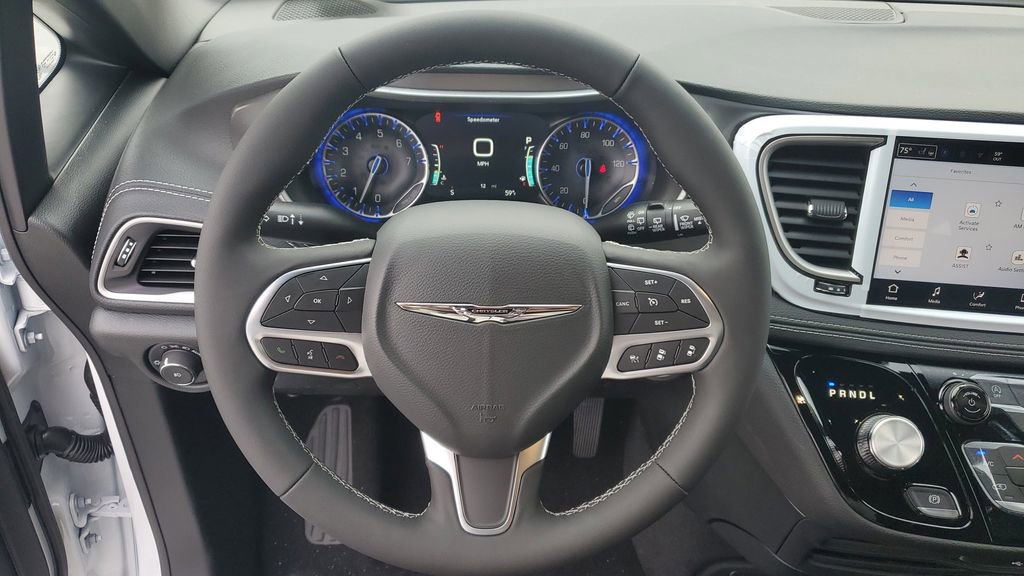 New 2026 Chrysler Pacifica Select image 27