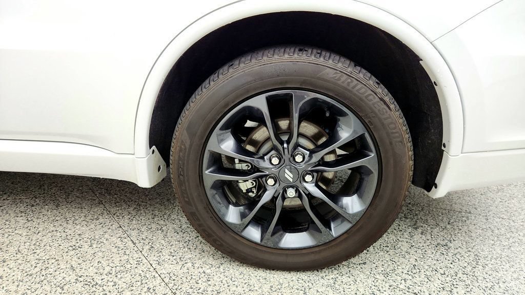 Used 2023 Dodge Durango R/T w/ Blacktop Package AWD/4WD image 9