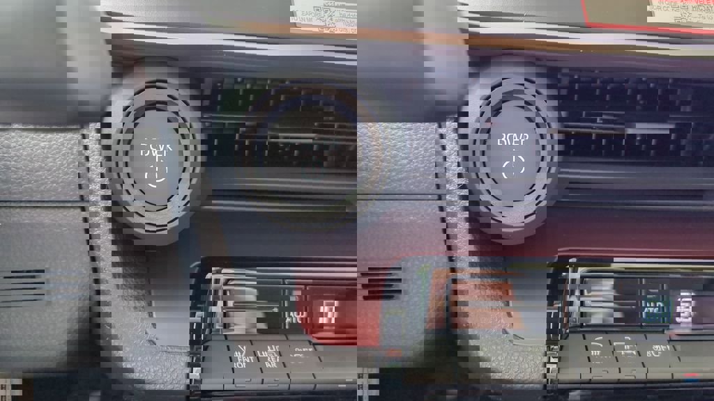 New 2026 Toyota Prius Plug-In Hybrid image 25