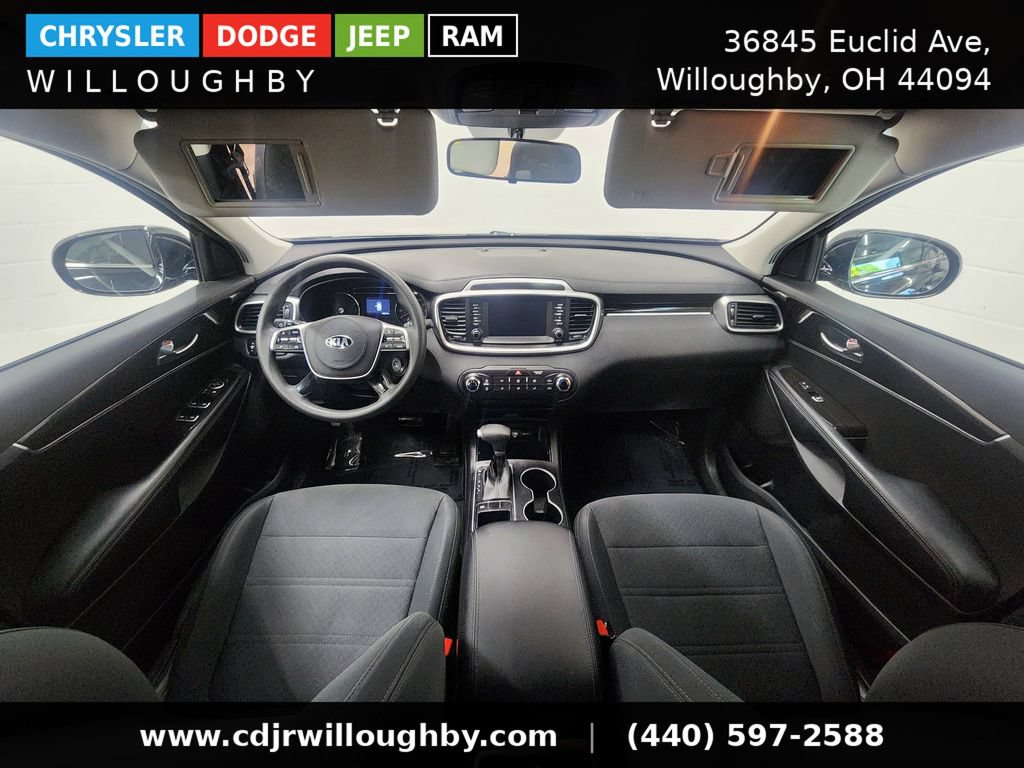 Used 2020 Kia Sorento LX FWD image 28
