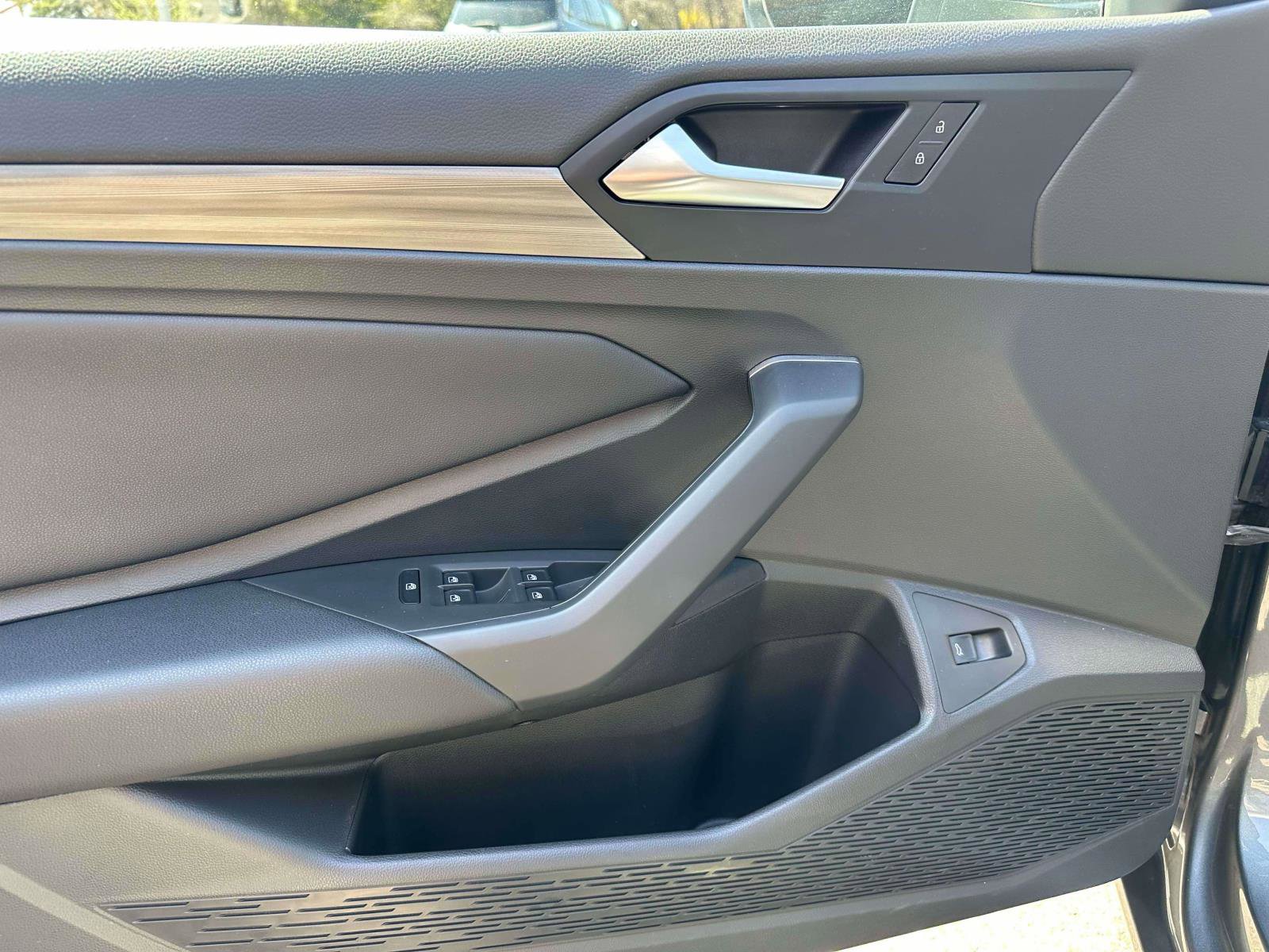 Used 2019 Volkswagen Jetta SEL image 14